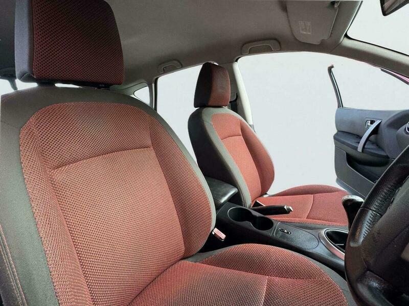 Nissan Qashqai Hatchback Blue #28