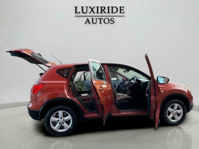 Nissan Qashqai Hatchback Blue #17
