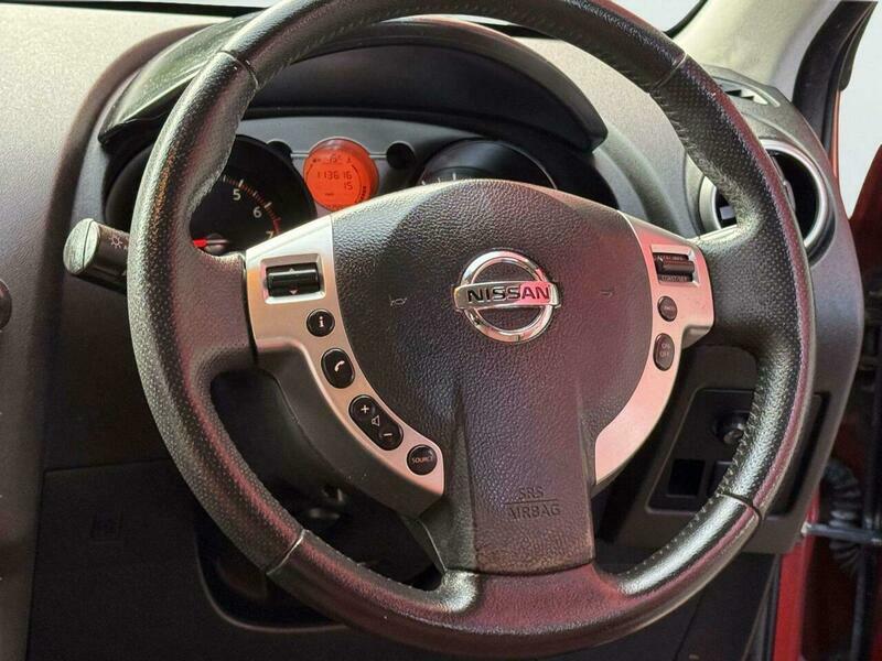 Nissan Qashqai Hatchback Blue #42