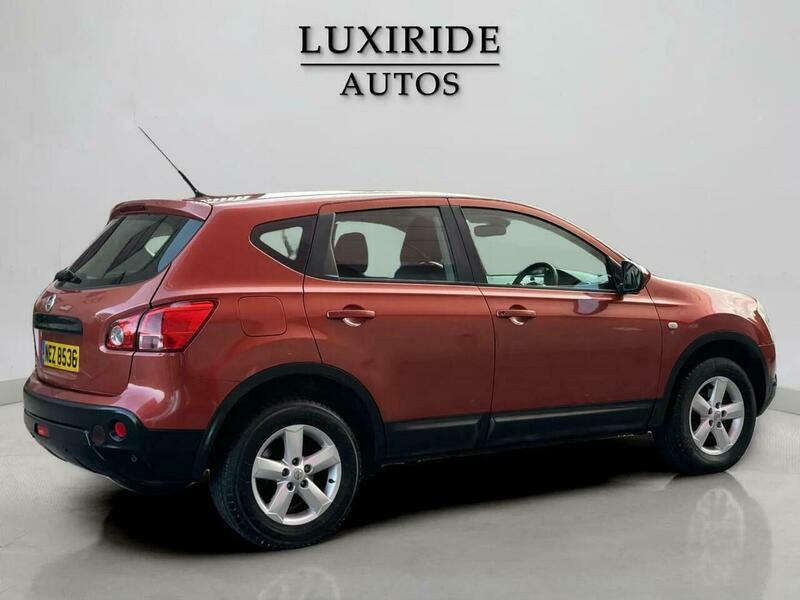 Nissan Qashqai Hatchback Blue #16