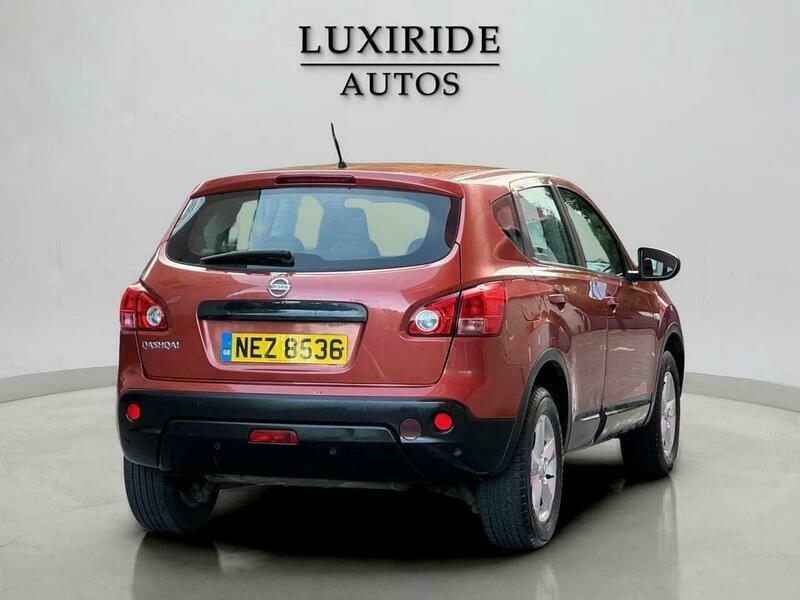 Nissan Qashqai Hatchback Blue #19