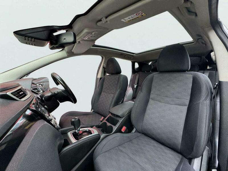 Nissan Qashqai N-tec Beige #33