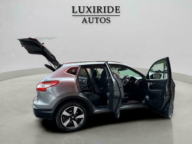 Nissan Qashqai N-tec Beige #16