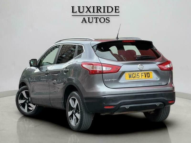 Nissan Qashqai N-tec Beige #13