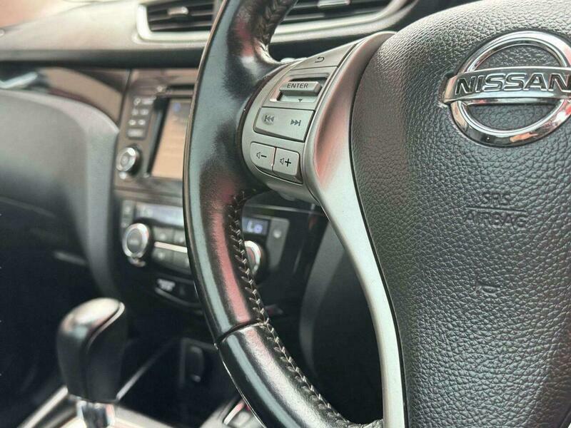 Nissan Qashqai N-tec Beige #44
