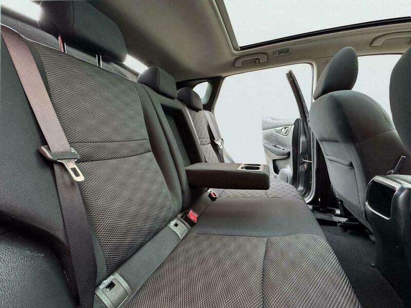 Nissan Qashqai N-tec Beige #35