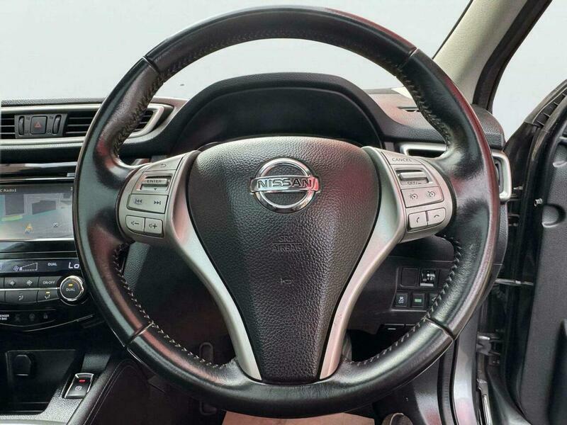 Nissan Qashqai N-tec Beige #34