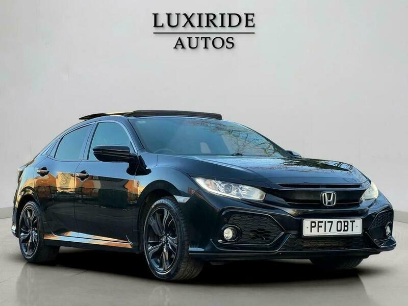 Honda Civic 1.0 Vtec Turbo Ex Black #3