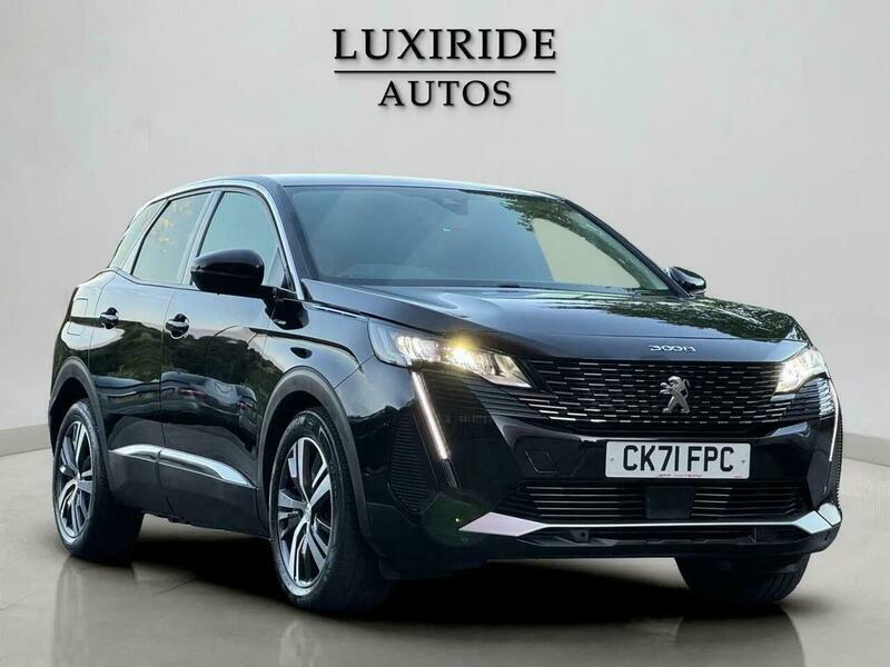 Peugeot 3008 1.6 13.2Kwh Allure E-eat Black #2