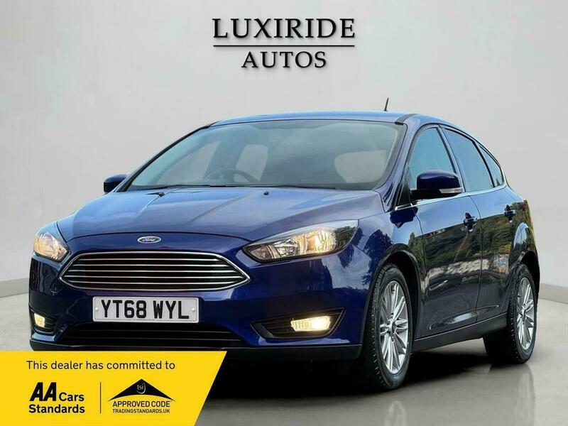Ford Focus 1.0T Ecoboost Zetec Edition Blue