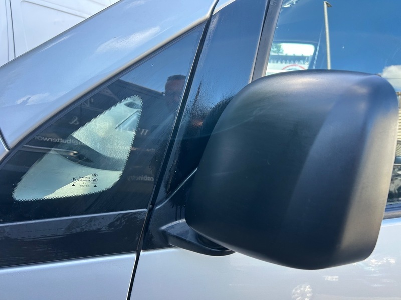 Nissan NV200 Panel Van White #12