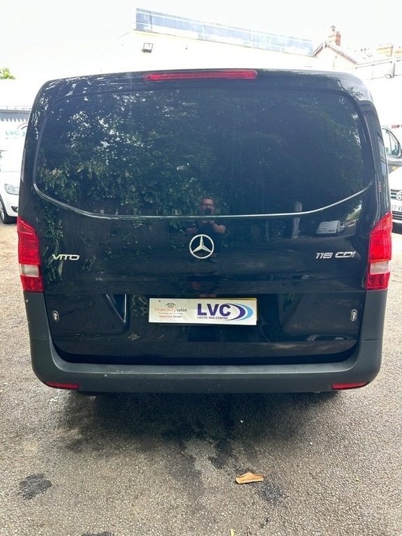Mercedes-Benz V Class 116 Bluetec 2.1 Black #5