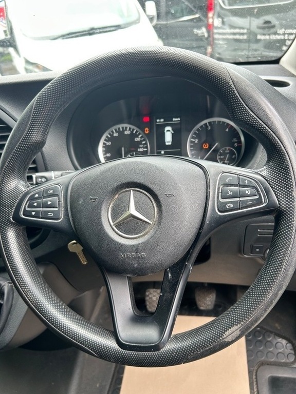 Mercedes-Benz V Class V220d Bluetec Se U9488 Ulez Silver #15