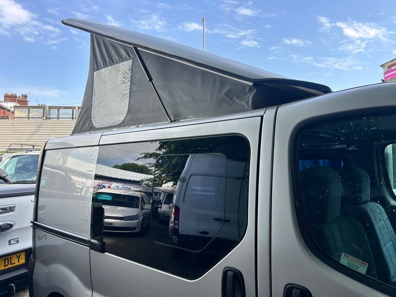 Renault Trafic Sl27dci 100 Swb Silver #7