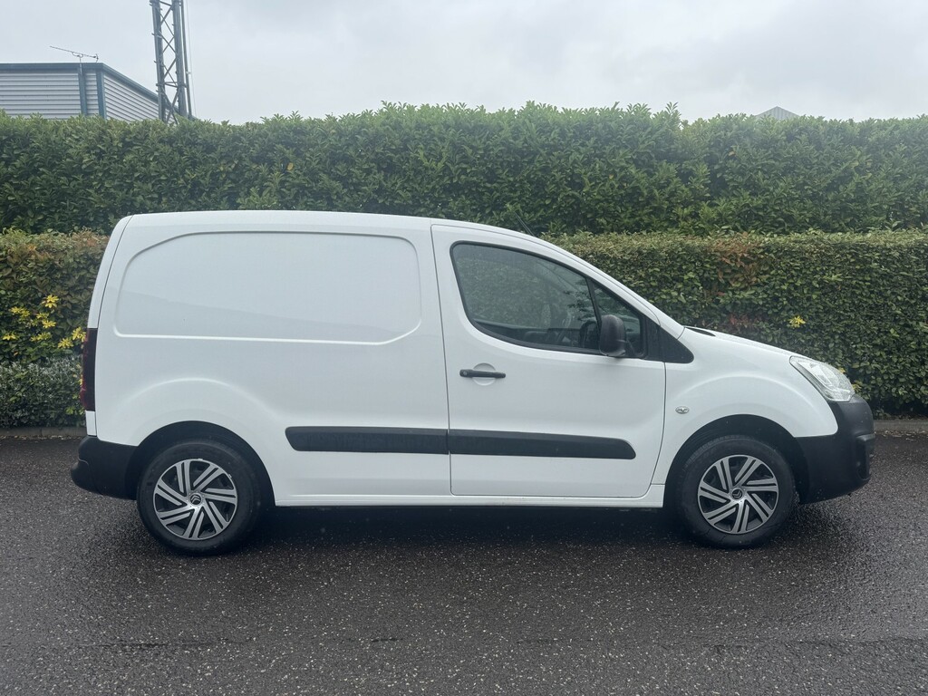 Citroen Berlingo 1.6 Bluehdi 625 Enterprise 2018 LC18KJE White #2