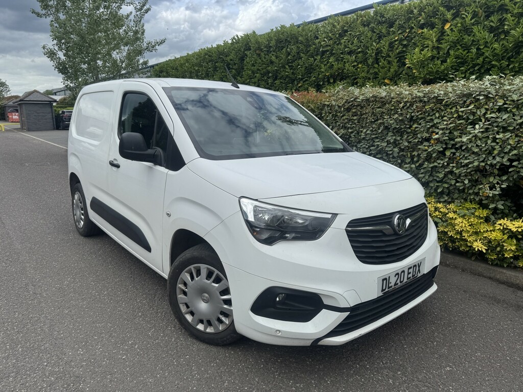 Vauxhall Combo 1.5 Turbo D 2000 Sportive 2020 White