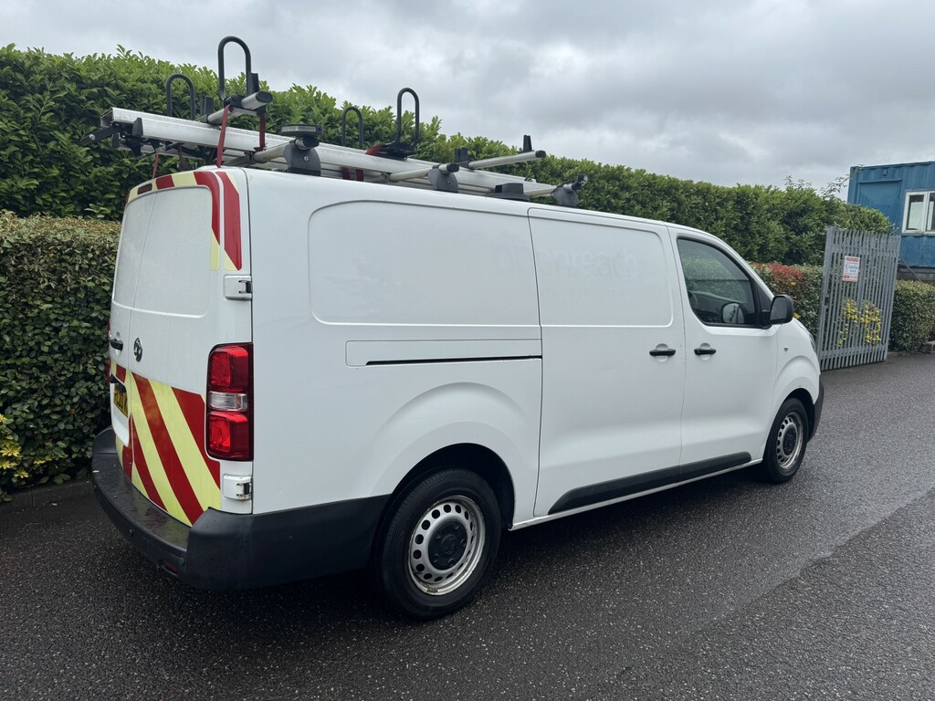 Vauxhall Vivaro 2.0 Turbo D 3100 Edition 2020 White #4