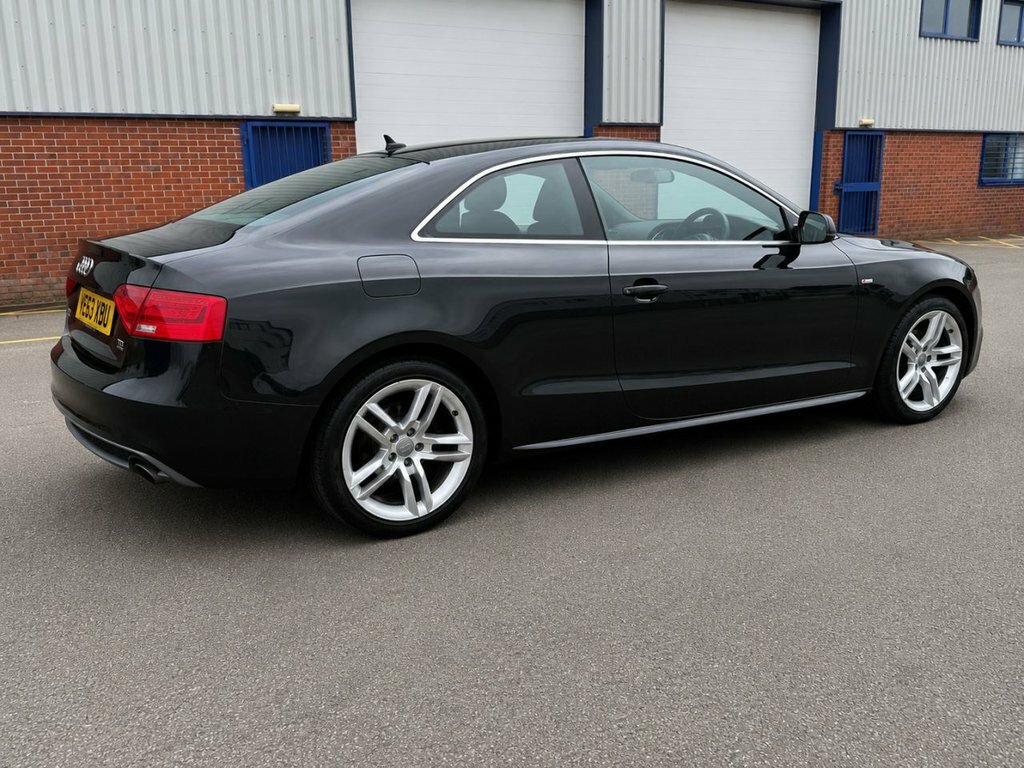 Audi A5 2L S Line VE63XBU Black #3