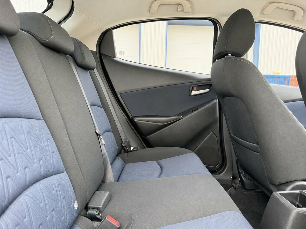 Mazda 2 1.5 Skyactiv-g Sport Nav Euro 6 Ss Grey #23