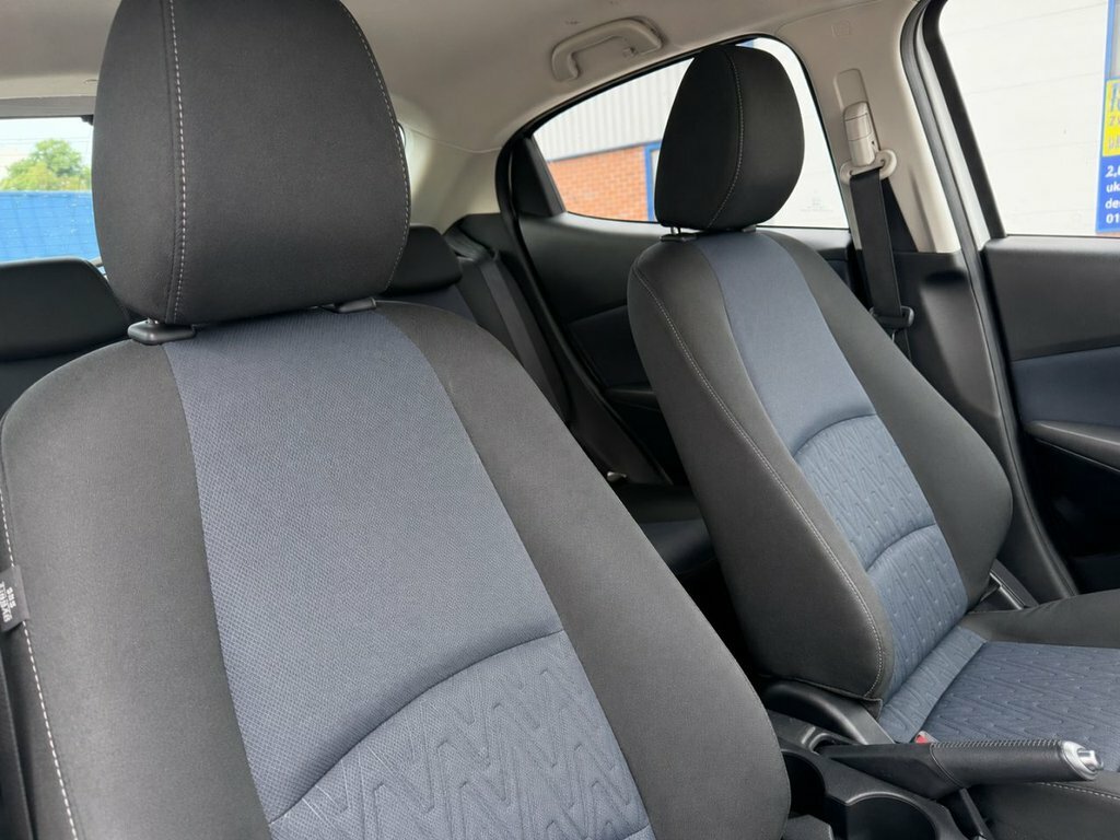 Mazda 2 1.5 Skyactiv-g Sport Nav Euro 6 Ss Grey #12