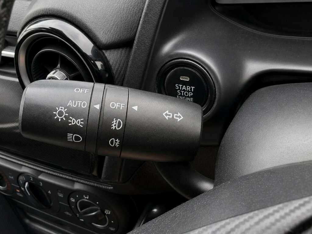 Mazda 2 1.5 Skyactiv-g Sport Nav Euro 6 Ss Grey #38