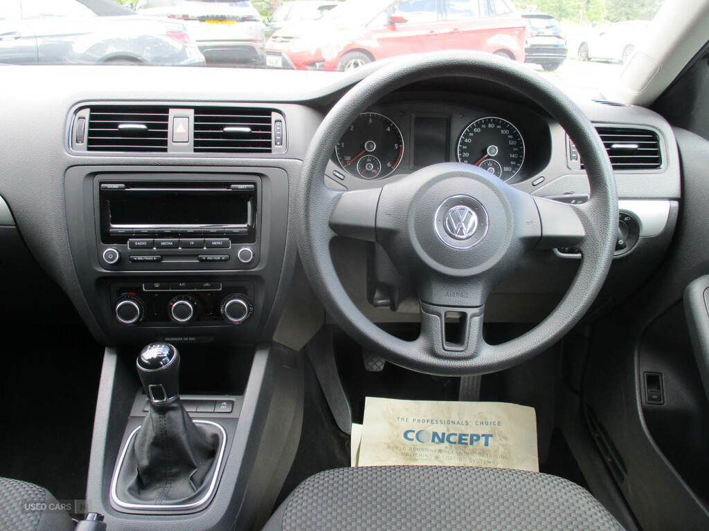 Volkswagen Jetta Tdi Bluemotion Tech Se Blue #11