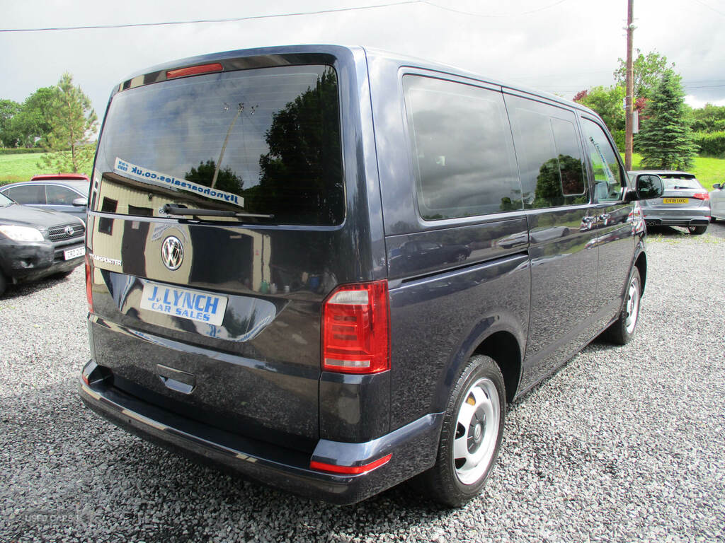 Volkswagen Transporter 2.0 Tdi Bmt 102Ps Se Minibus Blue #3