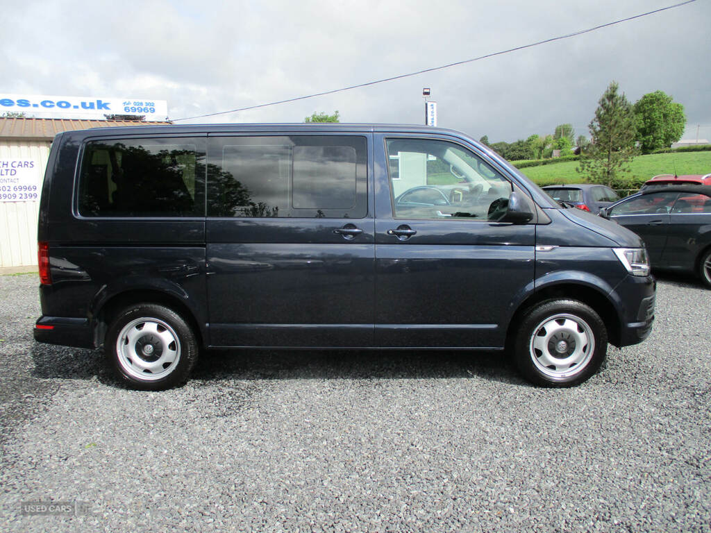 Volkswagen Transporter 2.0 Tdi Bmt 102Ps Se Minibus Blue #2