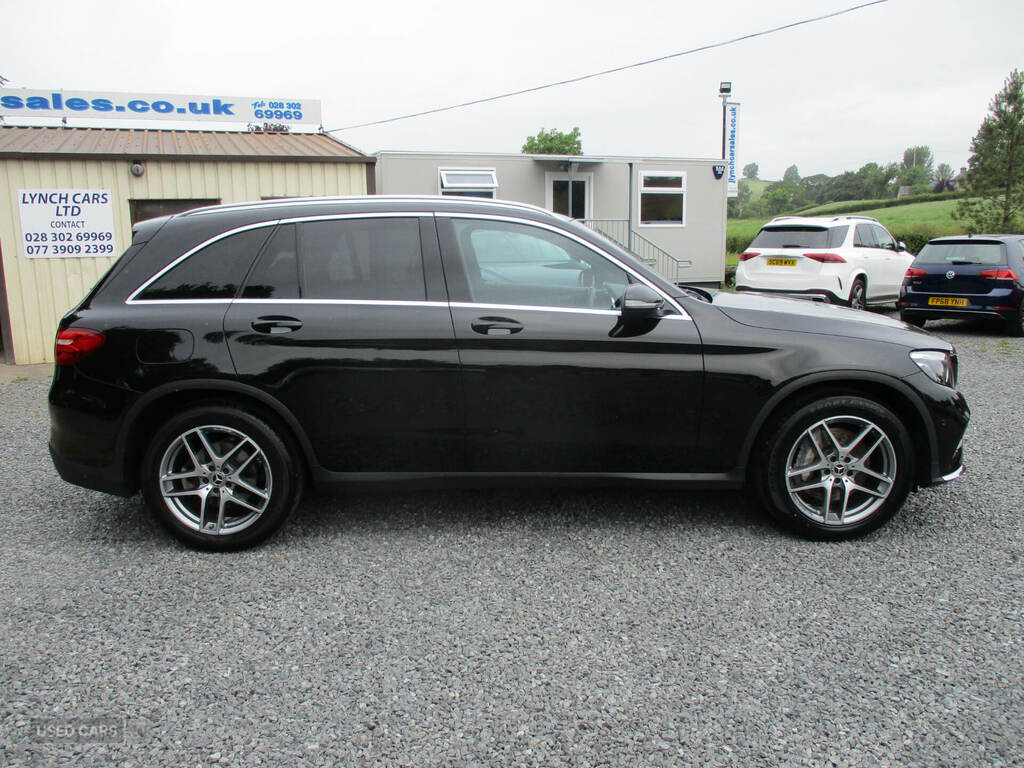 Mercedes-Benz GLC Class Glc 220D 4Matic Amg Line 9G-tronic EK18YSZ Black #2