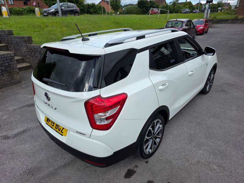 SsangYong Tivoli 1.6 D Ultimate 4X4 - 2019 19 White #6