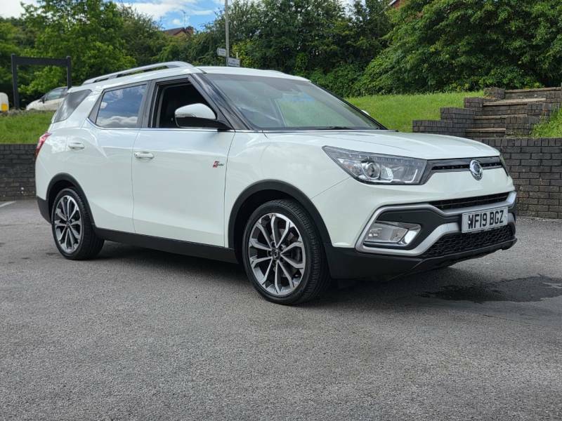 SsangYong Tivoli 1.6 D Ultimate 4X4 - 2019 19 White