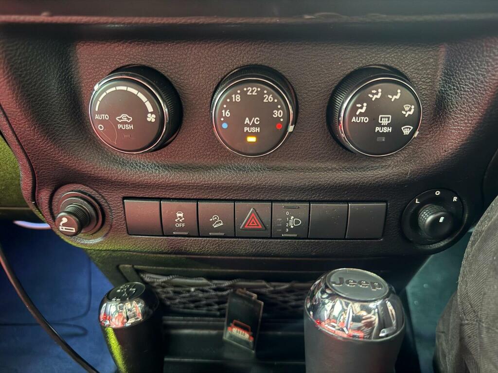 Jeep Wrangler Black #32