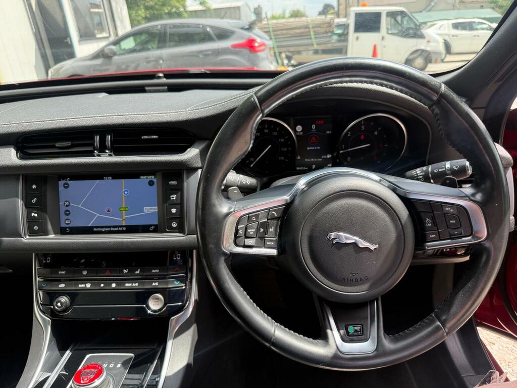 Jaguar XF Saloon 2.0D R-sport Euro 6 Ss 201717 LS17OZU Red #3