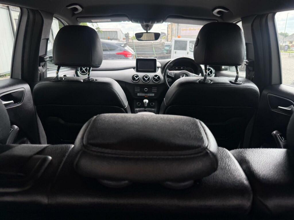 Mercedes-Benz B Class B180 Cdi Amg Line Black #16