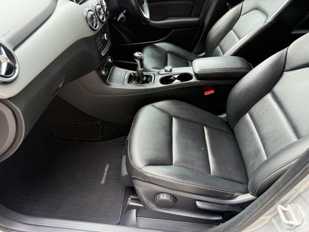 Mercedes-Benz B Class B180 Cdi Amg Line Black #24