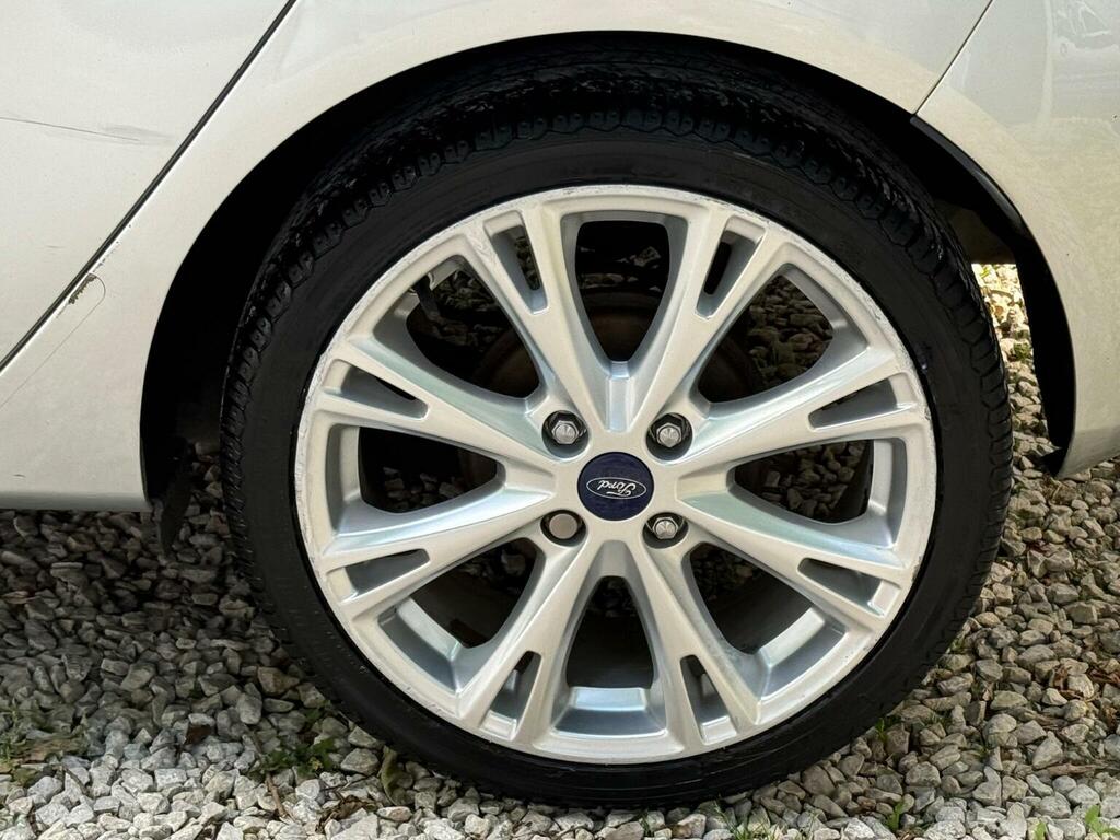Ford Fiesta Hatchback Silver #21
