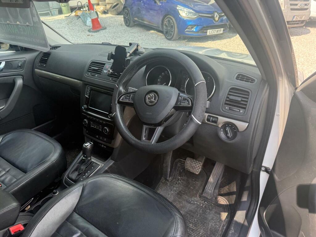 Skoda Yeti 2.0 Tdi Se L Outdoor Dsg 4Wd Euro 6 Ss White #2