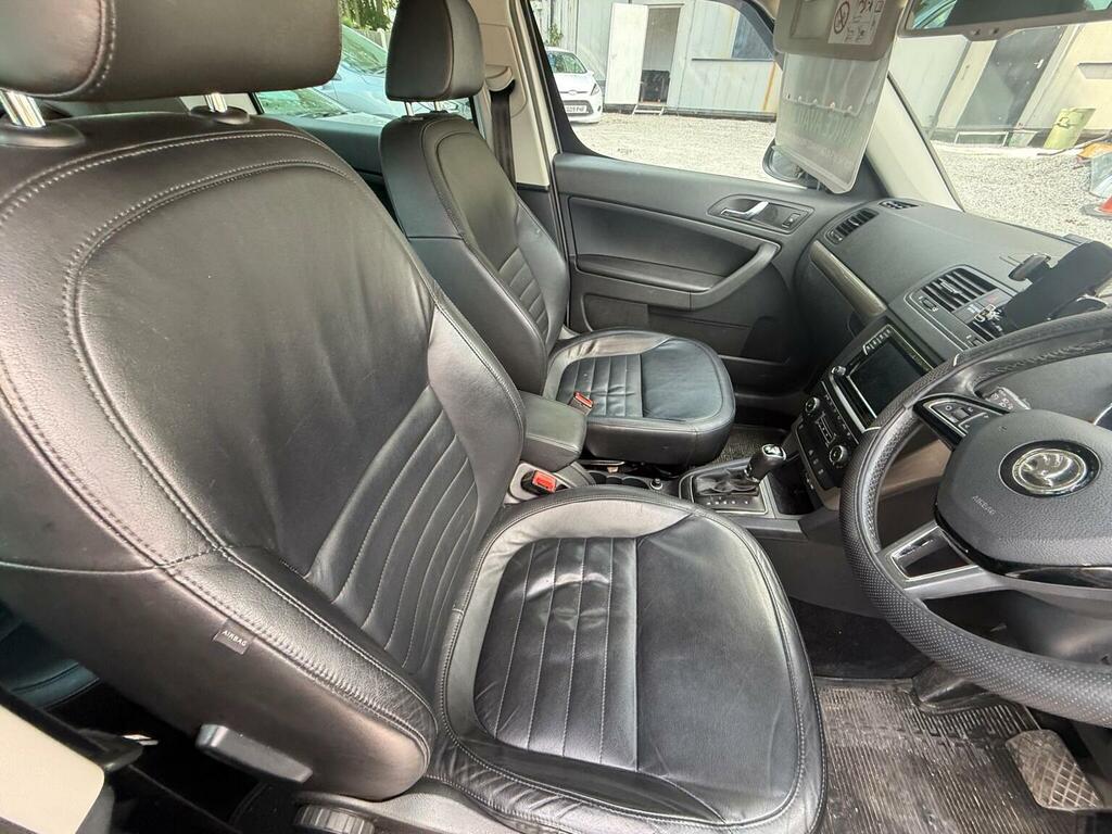 Skoda Yeti 2.0 Tdi Se L Outdoor Dsg 4Wd Euro 6 Ss White #5