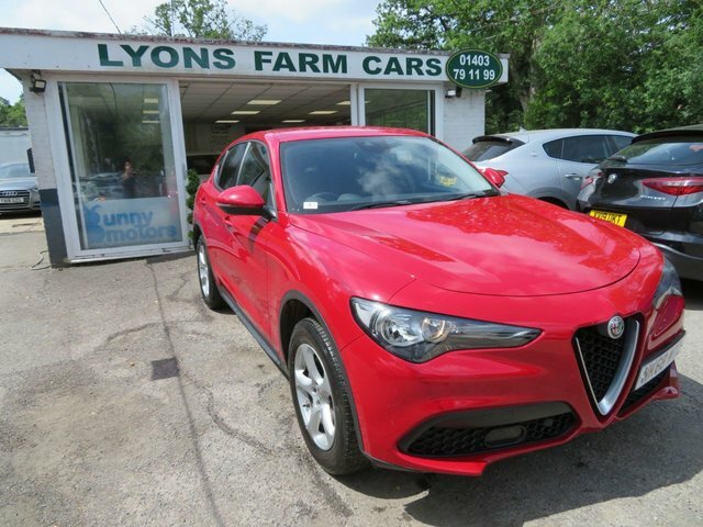 Alfa Romeo Stelvio 2018 2.0T Super Suv Q4 All Wh Red