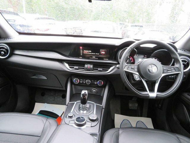 Alfa Romeo Stelvio 2018 2.0T Super Suv Q4 All Wh Red #6
