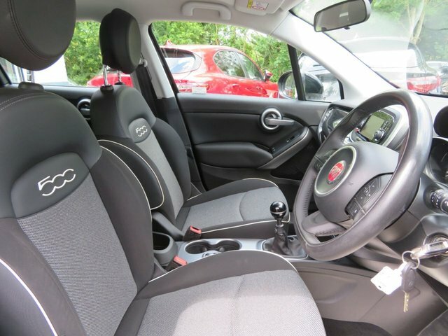 Fiat 500X 2018 1.6 E-torq Pop Star Suv Eur Black #6