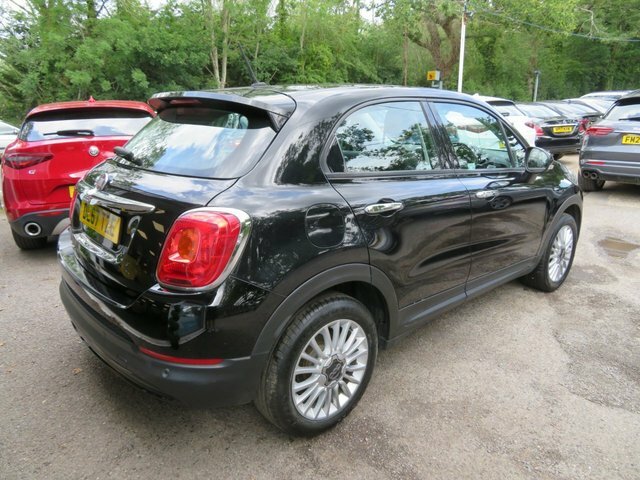 Fiat 500X 2018 1.6 E-torq Pop Star Suv Eur Black #3