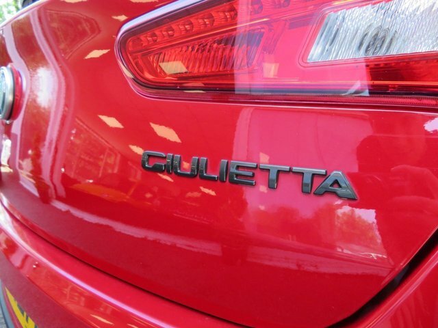 Alfa Romeo Giulietta Tb Sprint U1136 Ulez Red #16