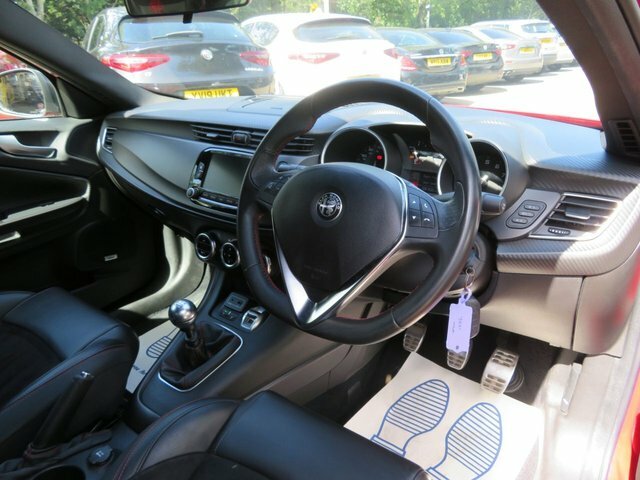 Alfa Romeo Giulietta Tb Sprint U1136 Ulez Red #19