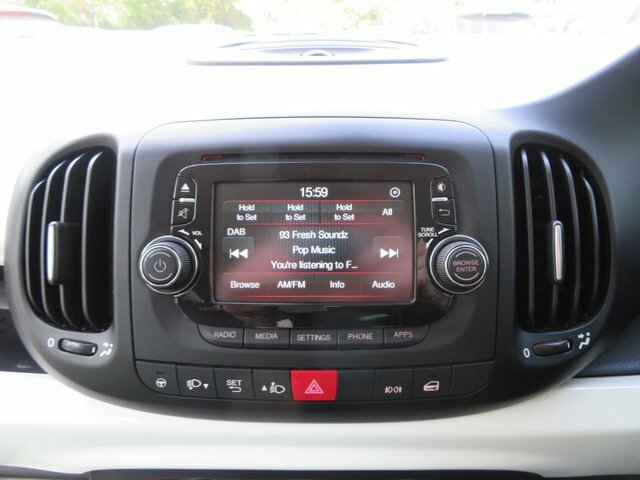 Fiat 500L Pop Red #20