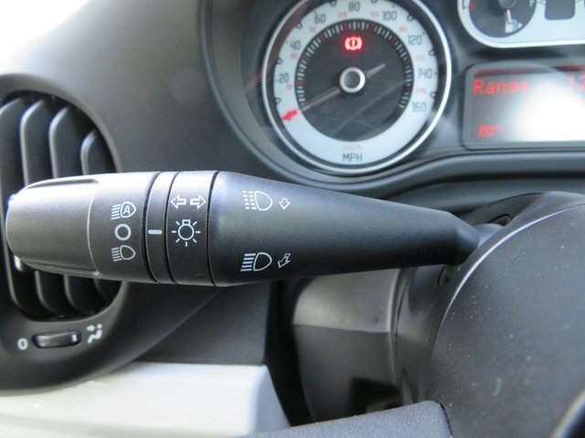 Fiat 500L Pop Red #22