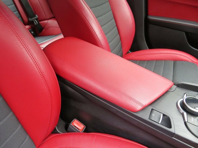 Alfa Romeo Giulia Red #35