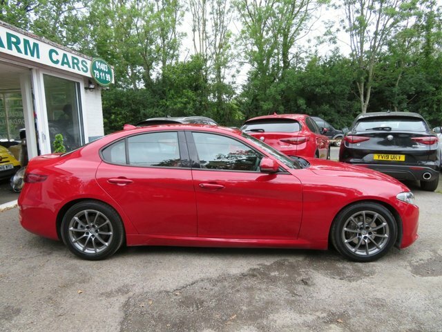 Alfa Romeo Giulia Red #13