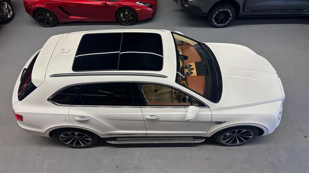 Bentley Bentayga 6.0 W12 White #3