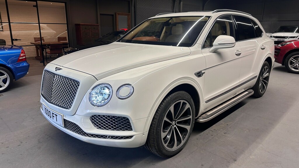 Bentley Bentayga 6.0 W12 White #5